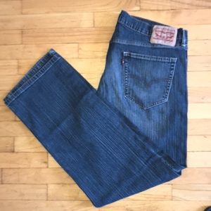 Levi’s 559 jeans. W-36, L-32.